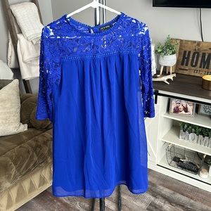 Women’s Small Blue Lace Dress